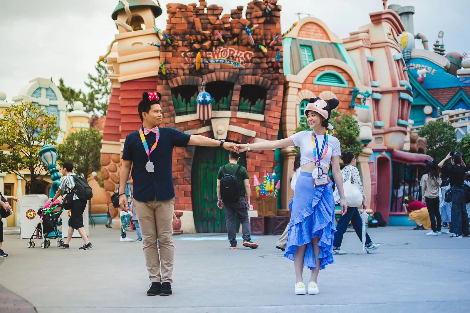 Photoshoot in Tokyo: disneyland.