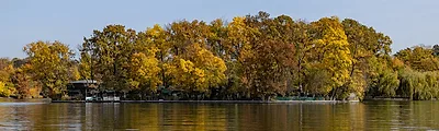 Herastrau Park & Lake — popular photoshoot spot in Bucharest