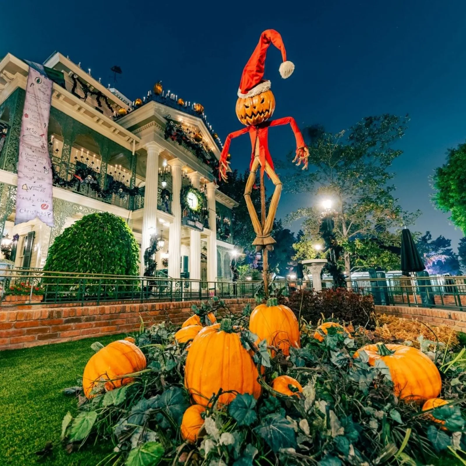 Seasonal Overlays.