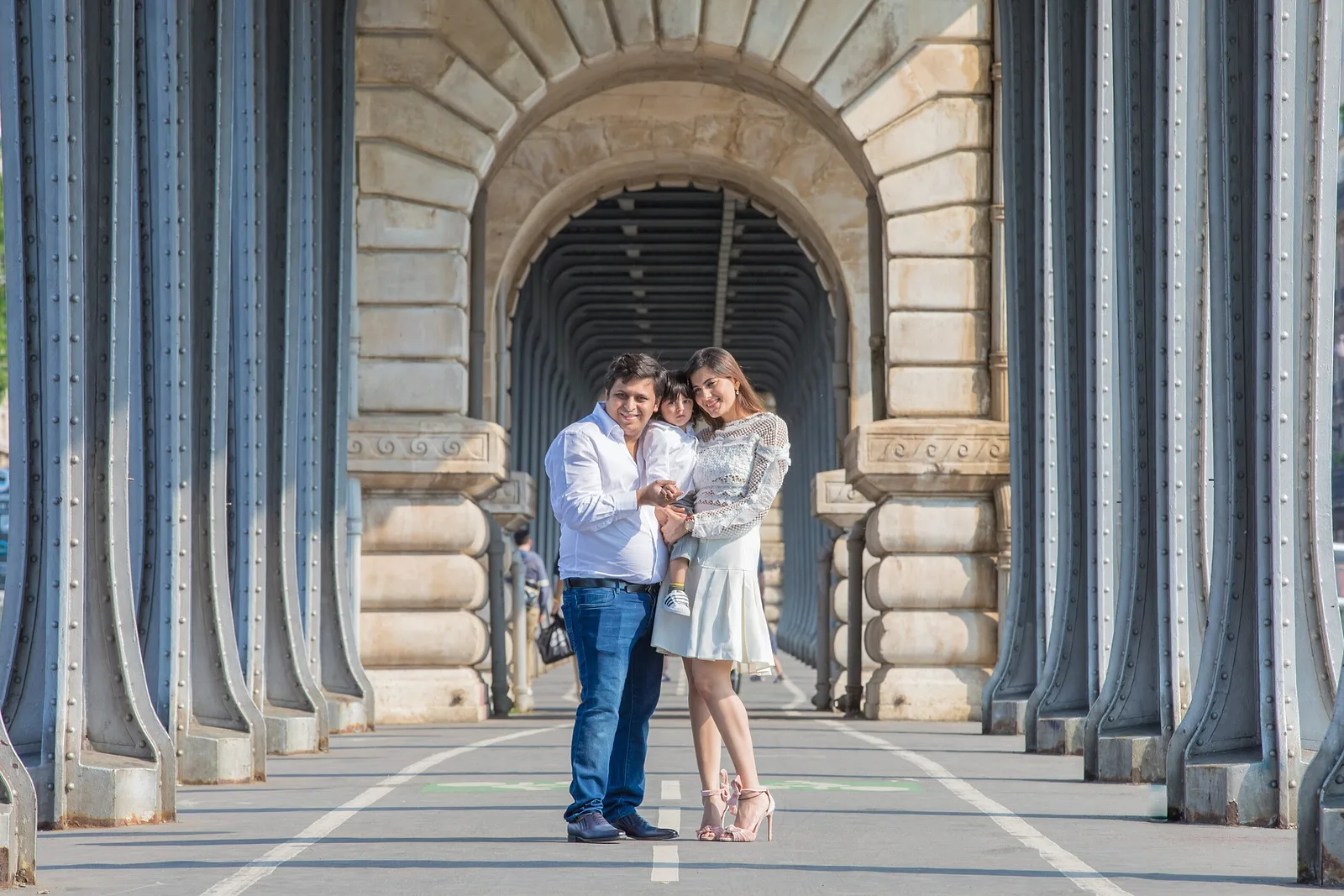 Photoshoot in Paris: stroll through time.