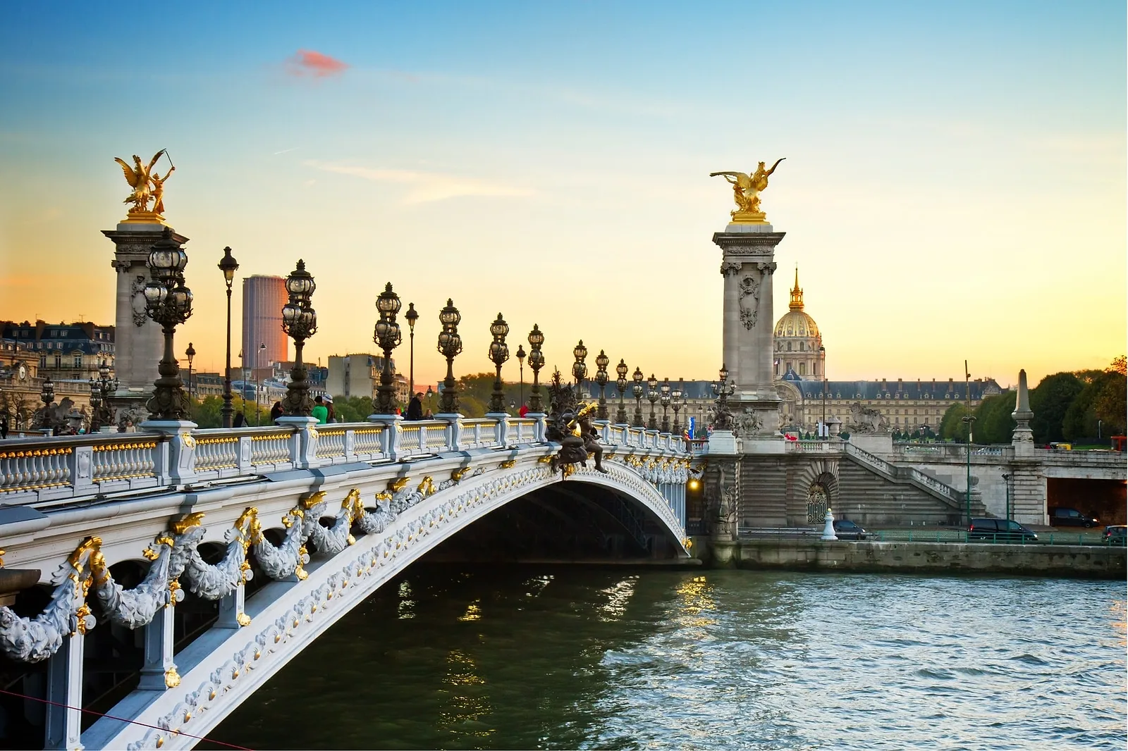 Photoshoot in Paris: spot #5: pont alexandre iii.