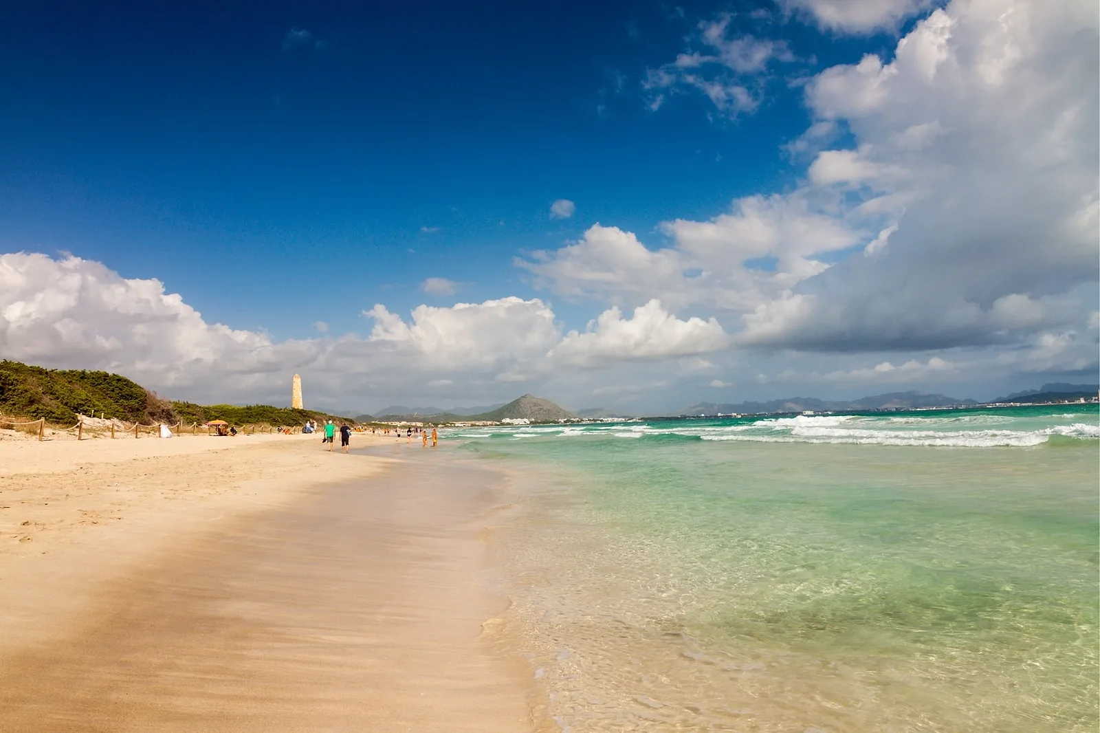 Photoshoot in Mallorca: beach #1: playa de muro.