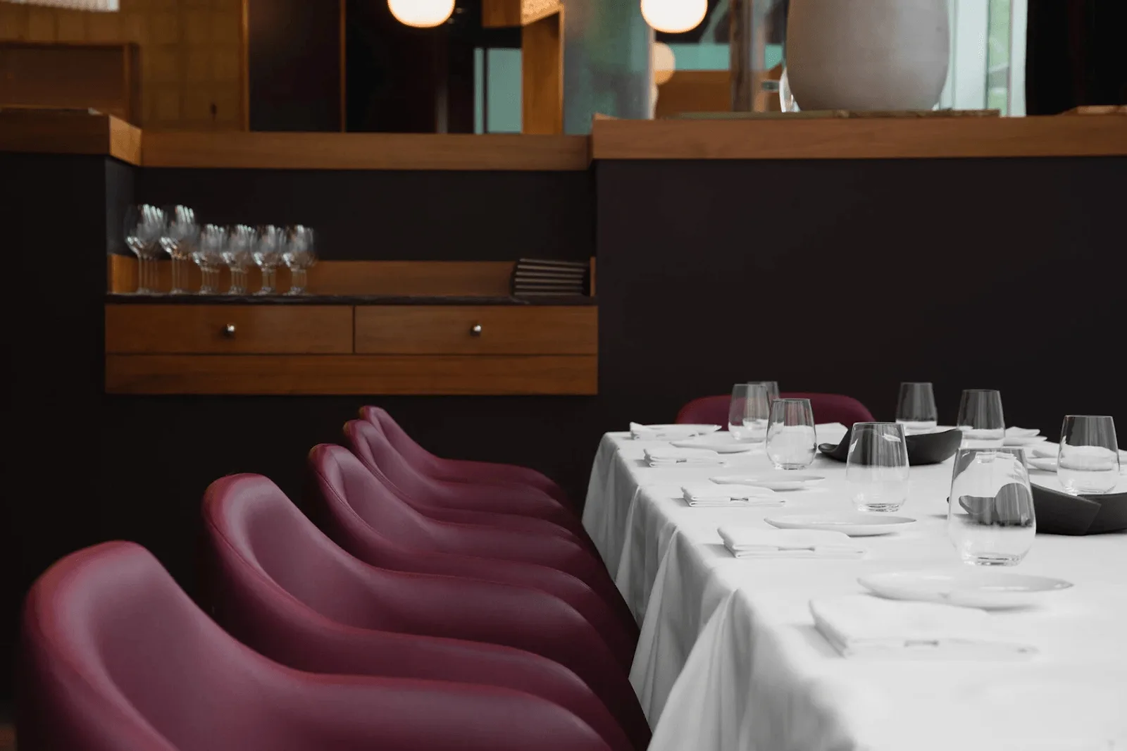 Photoshoot in Montreal: toqué! – elegant dinner.