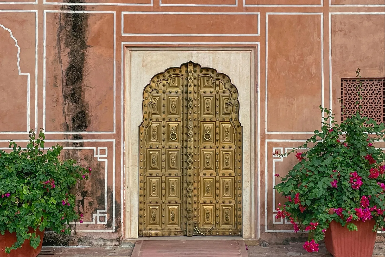 Photoshoot in Jaipur: textures & details.