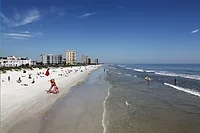 Photographers in Estero