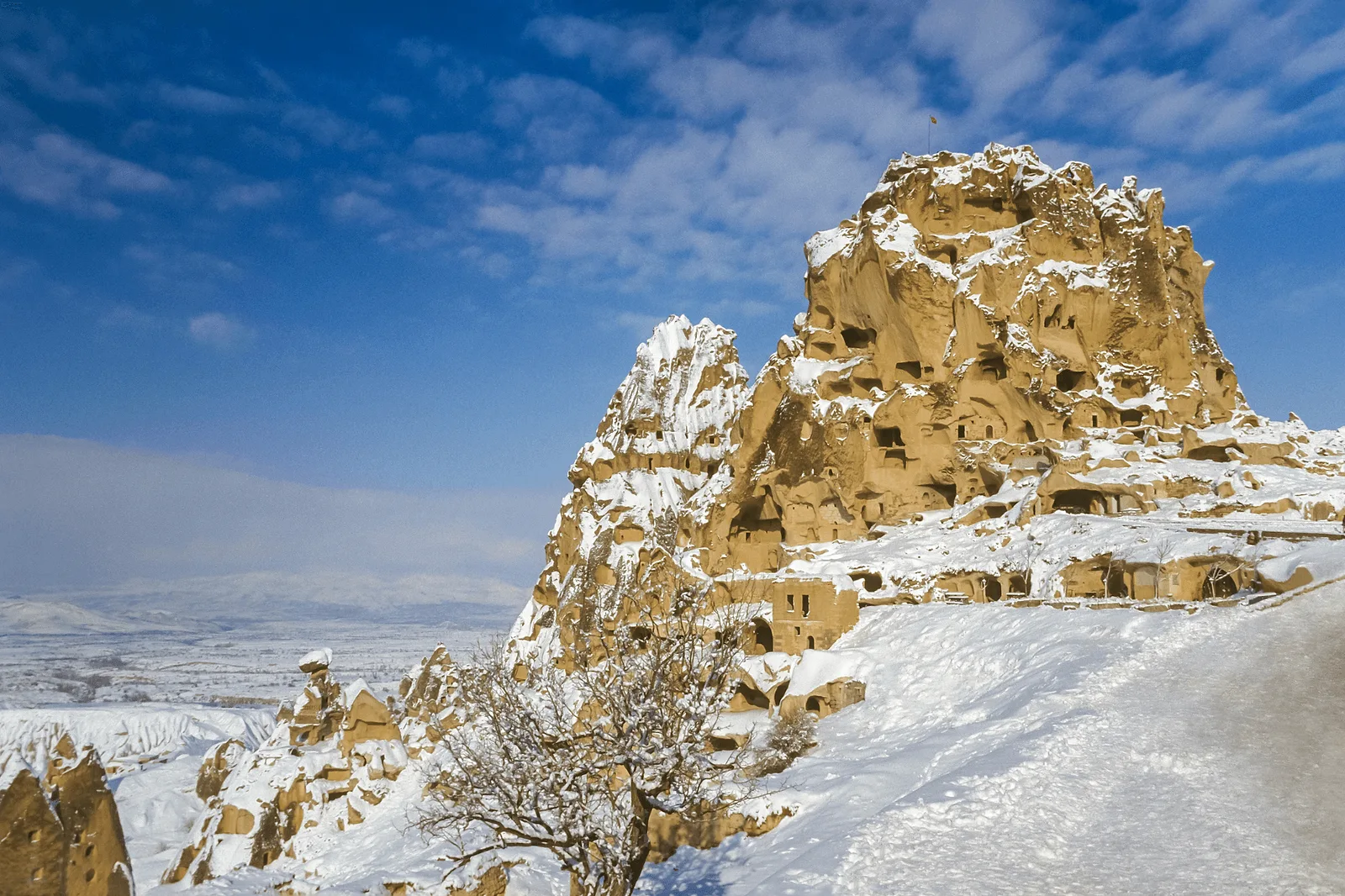 Spot #3: Uçhisar Castle Viewpoint.