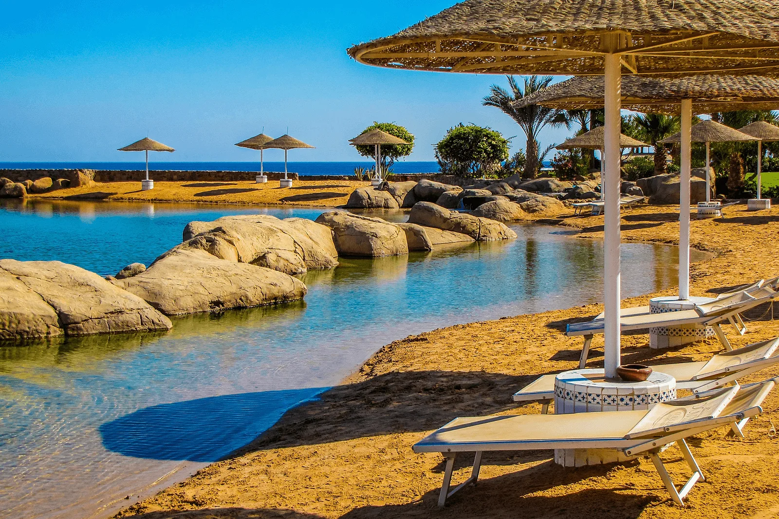 Photoshoot in Egypt: beach day in sharm el sheikh.