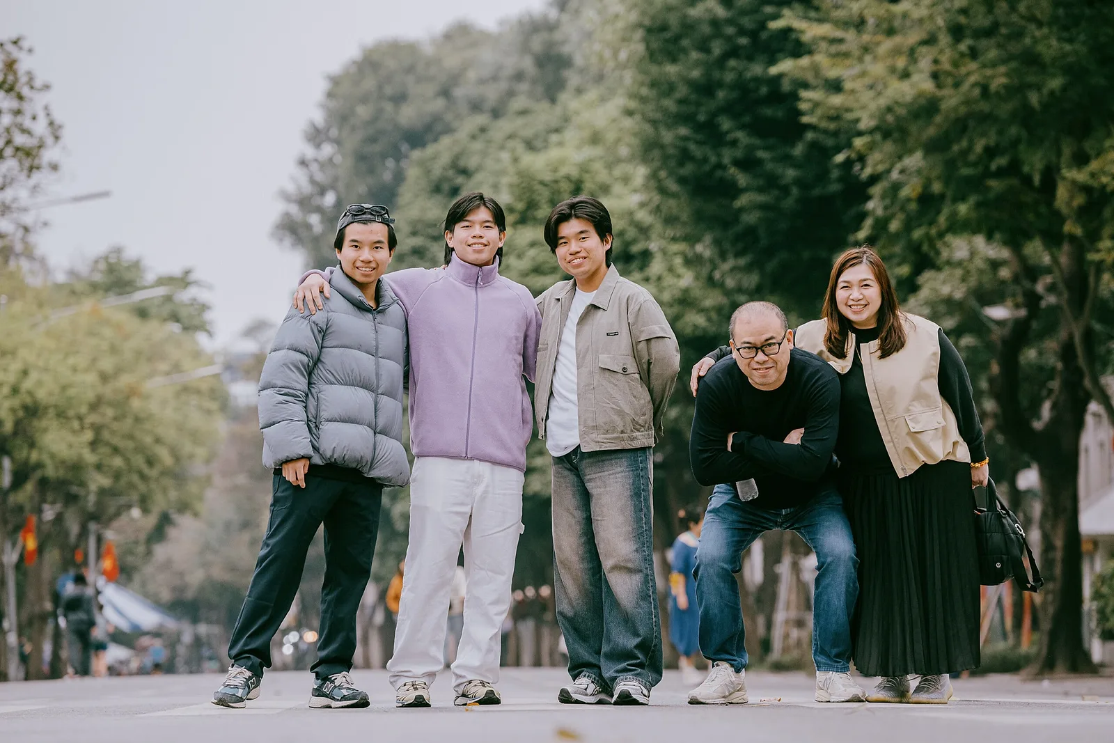 Family photoshoot by Quang, Localgrapher in Hanoi