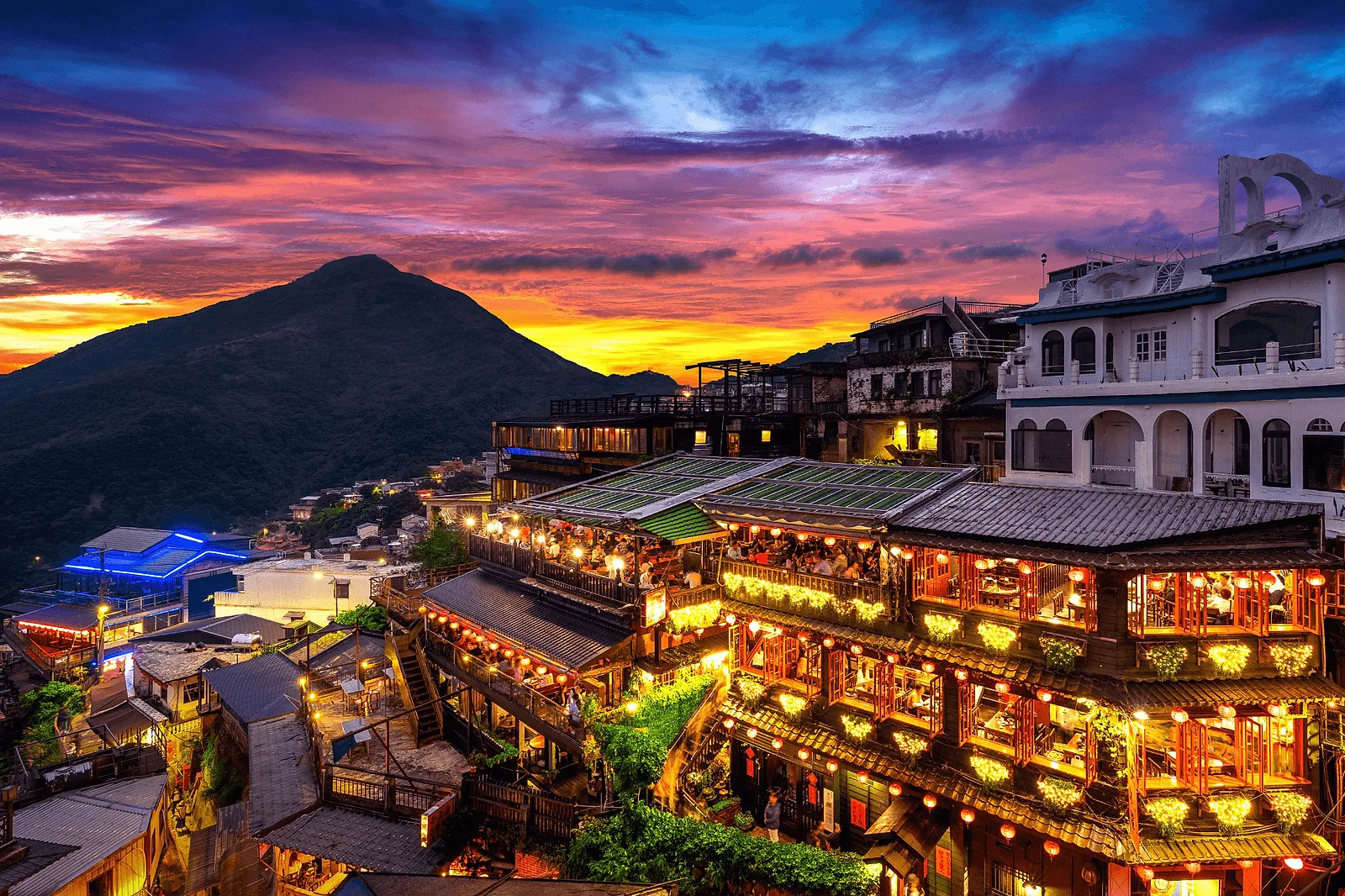 Jiufen A-Mei Teahouse red lanterns at dusk: top Taipei photography location near the city
