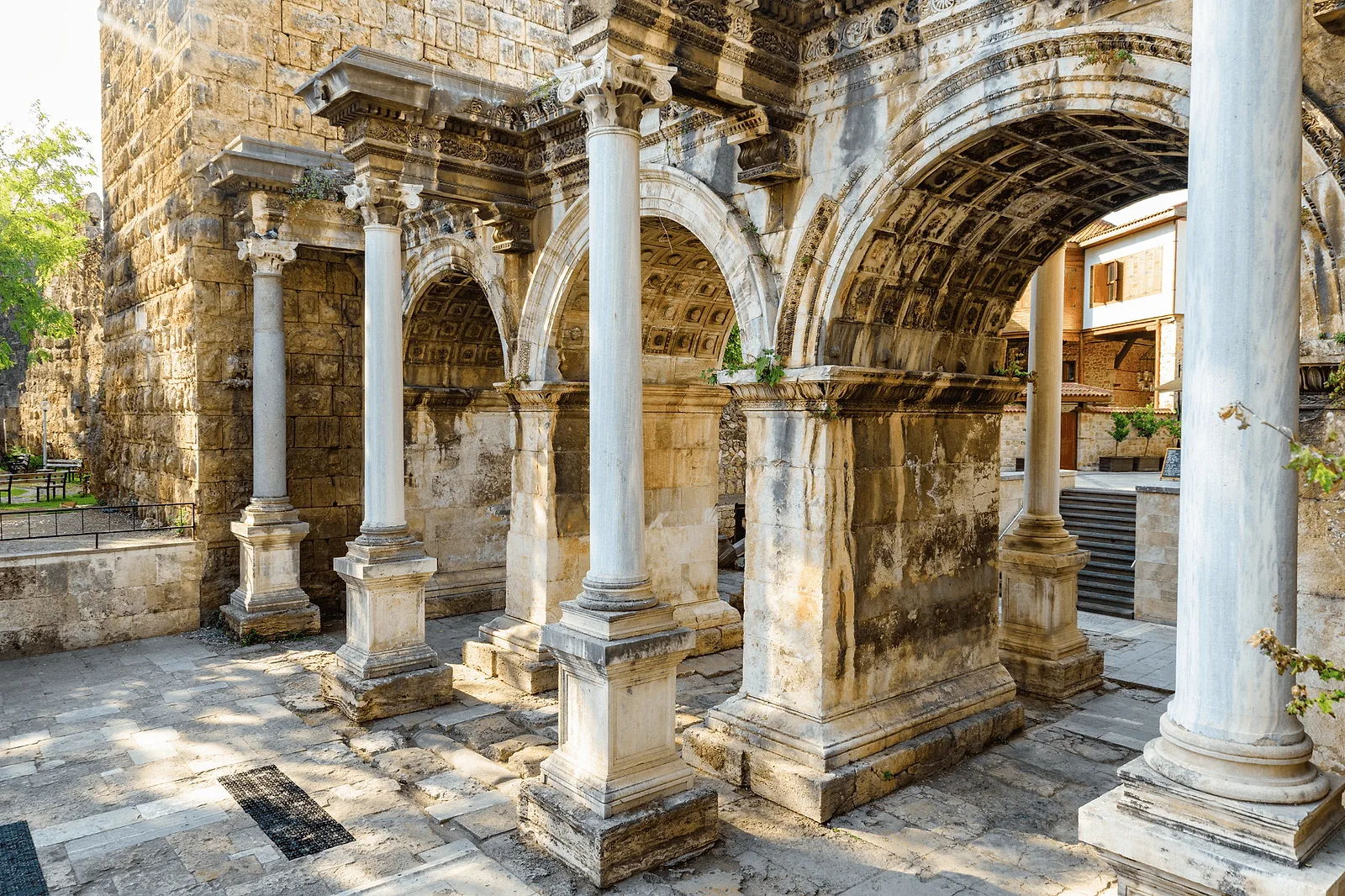 Hadrians Gate in Old City of Antalya - romantic secret proposal photo spot