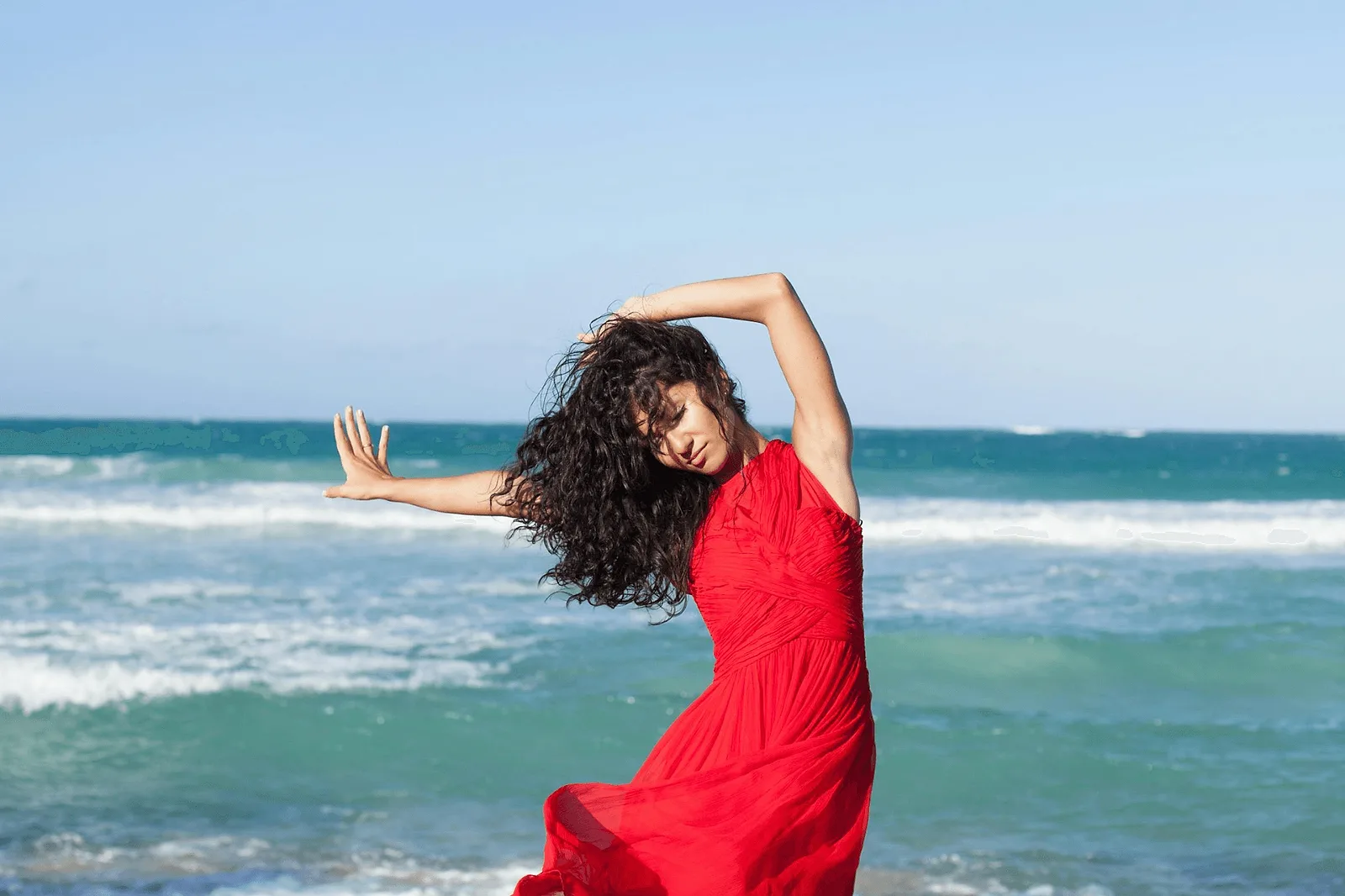 solo photoshoot outfit ideas for photos in antalya turkey
