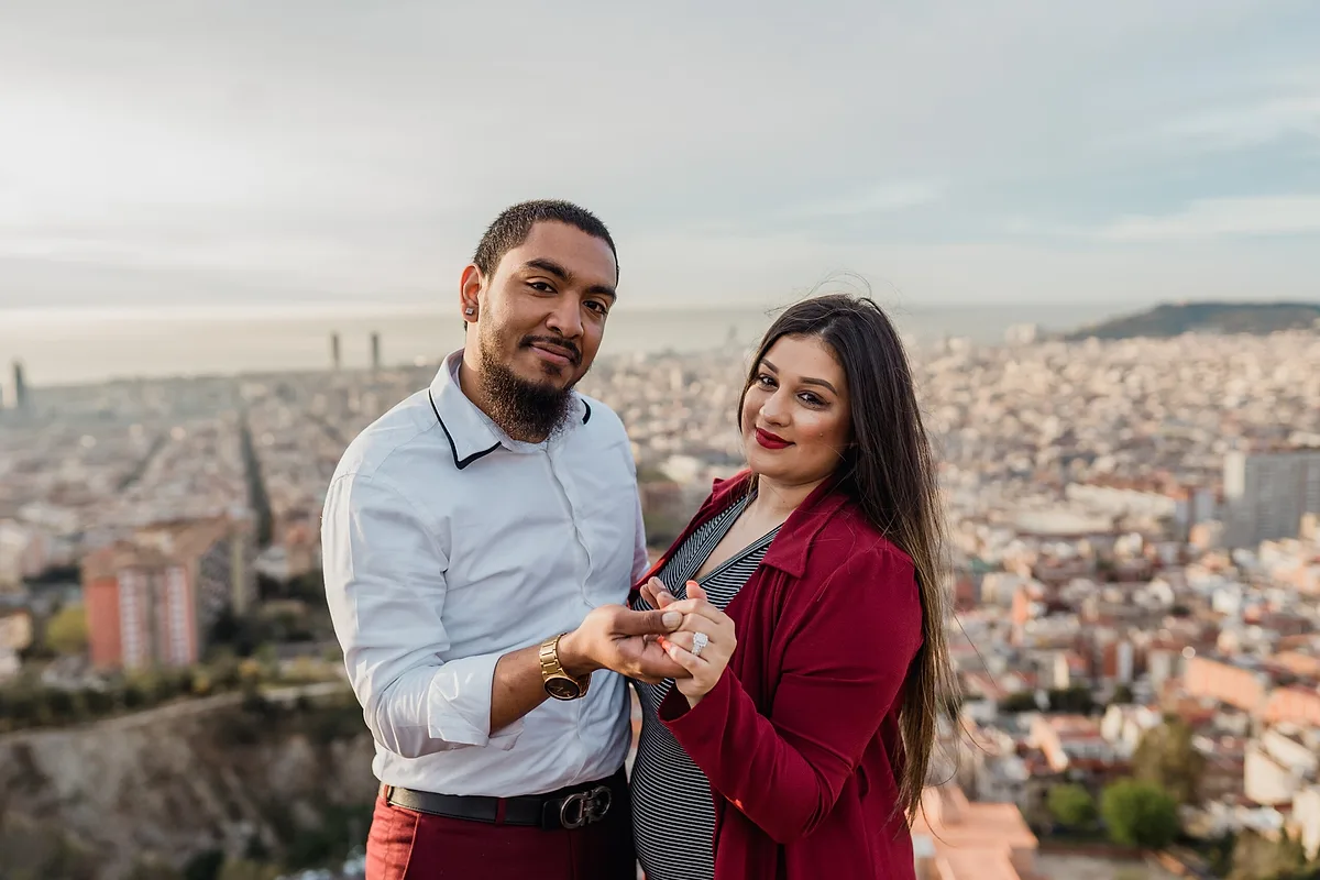 Planning a Secret Proposal in Barcelona? A Local Photographer's Step-by-Step Guide (2026)