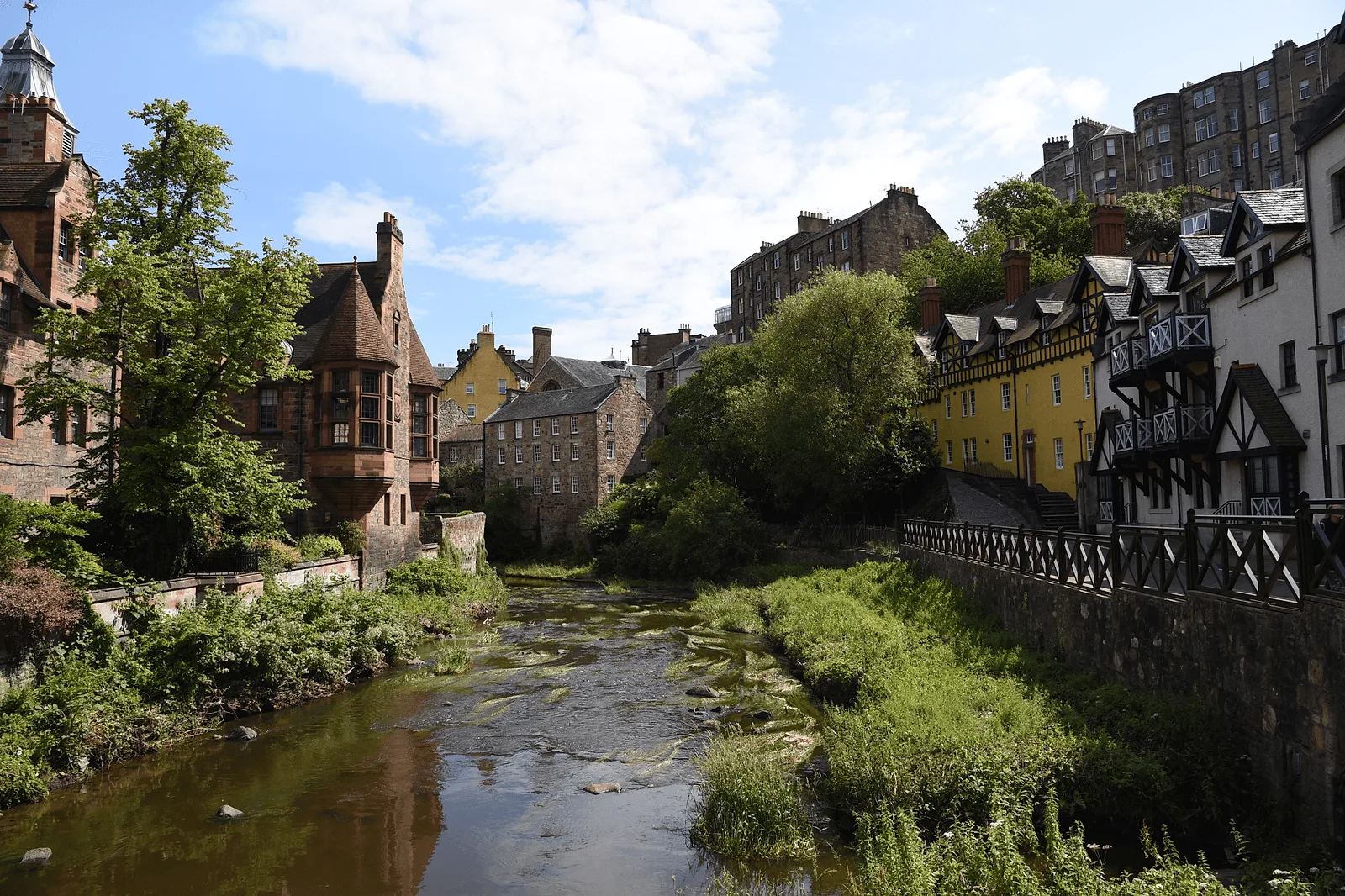 Stockbridge Edinburgh photo spot