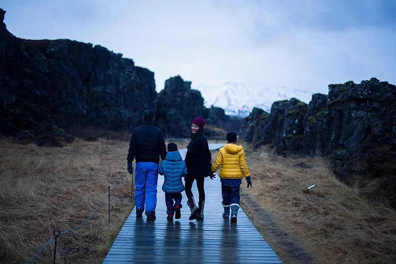family trip to iceland captured by photographer