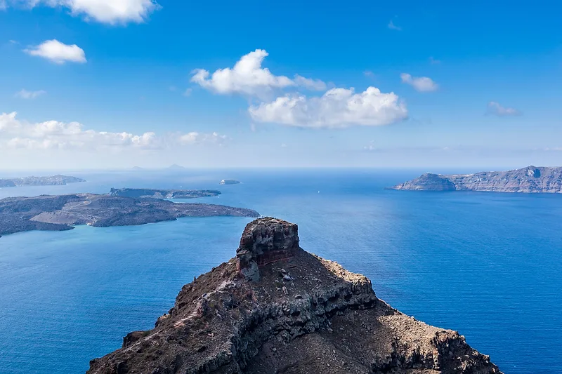 skaros rock santorini