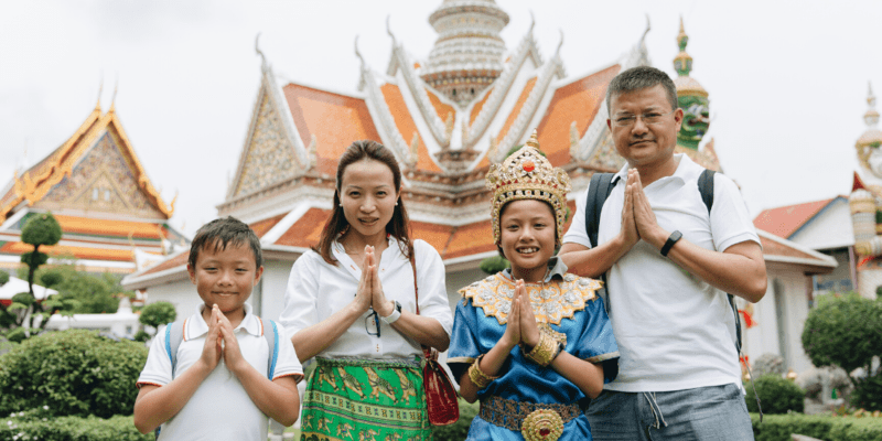 Family Portrait Ideas in Bangkok