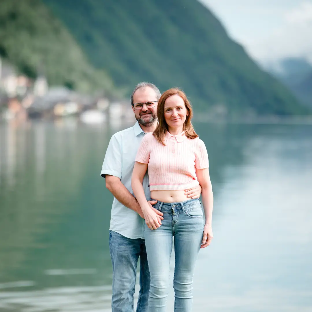 Couple's photoshoot by Edwin, Localgrapher in Hallstatt