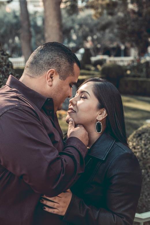 couple vacation photographer in Las Vegas