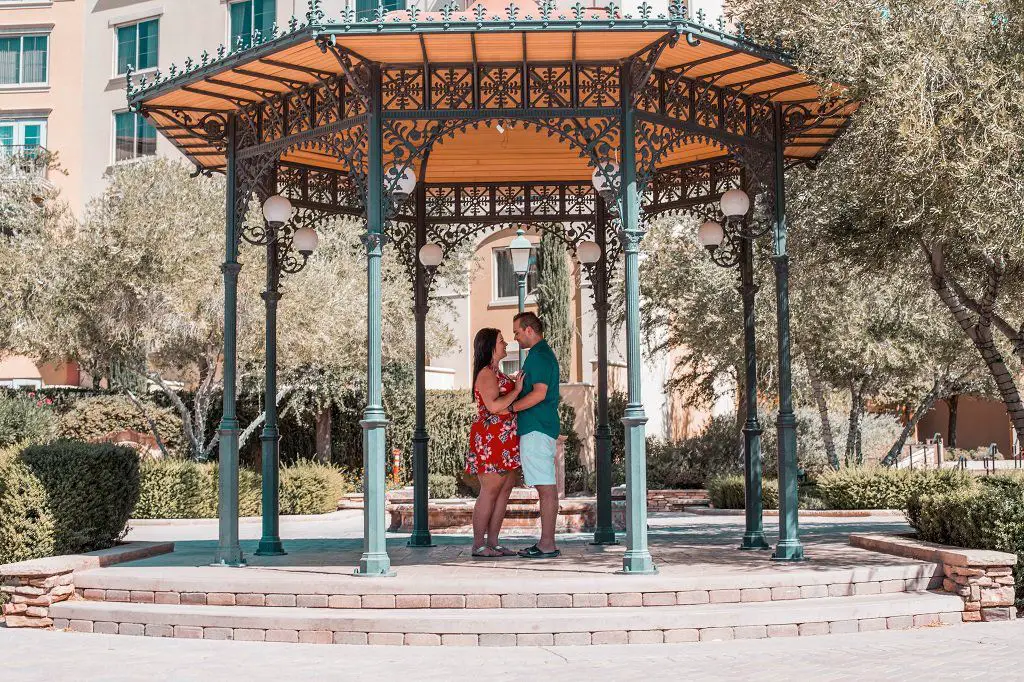 Proposal Photo Shoot in Las Vegas