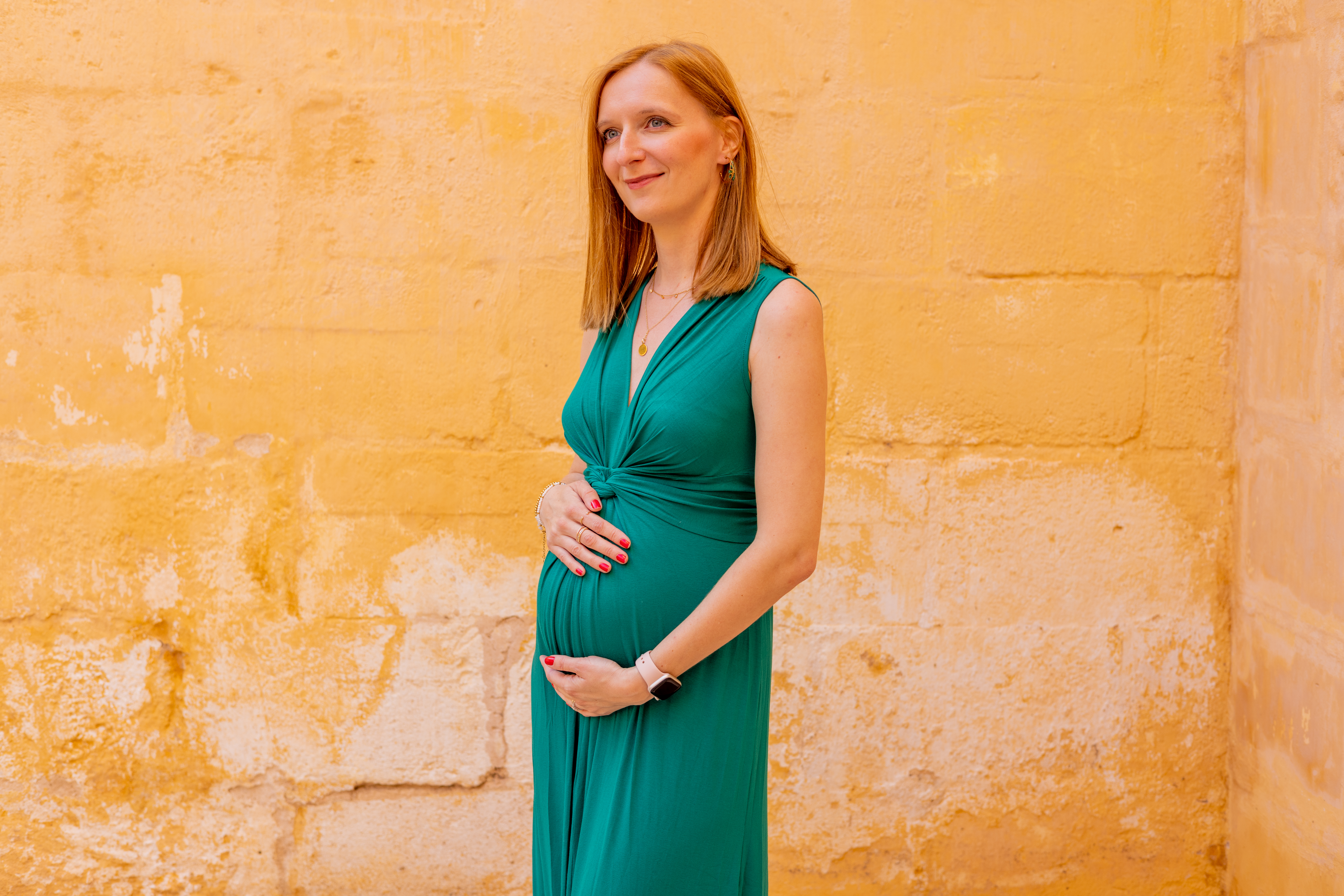 Maternity photoshoot by Jesus, Localgrapher in Menorca