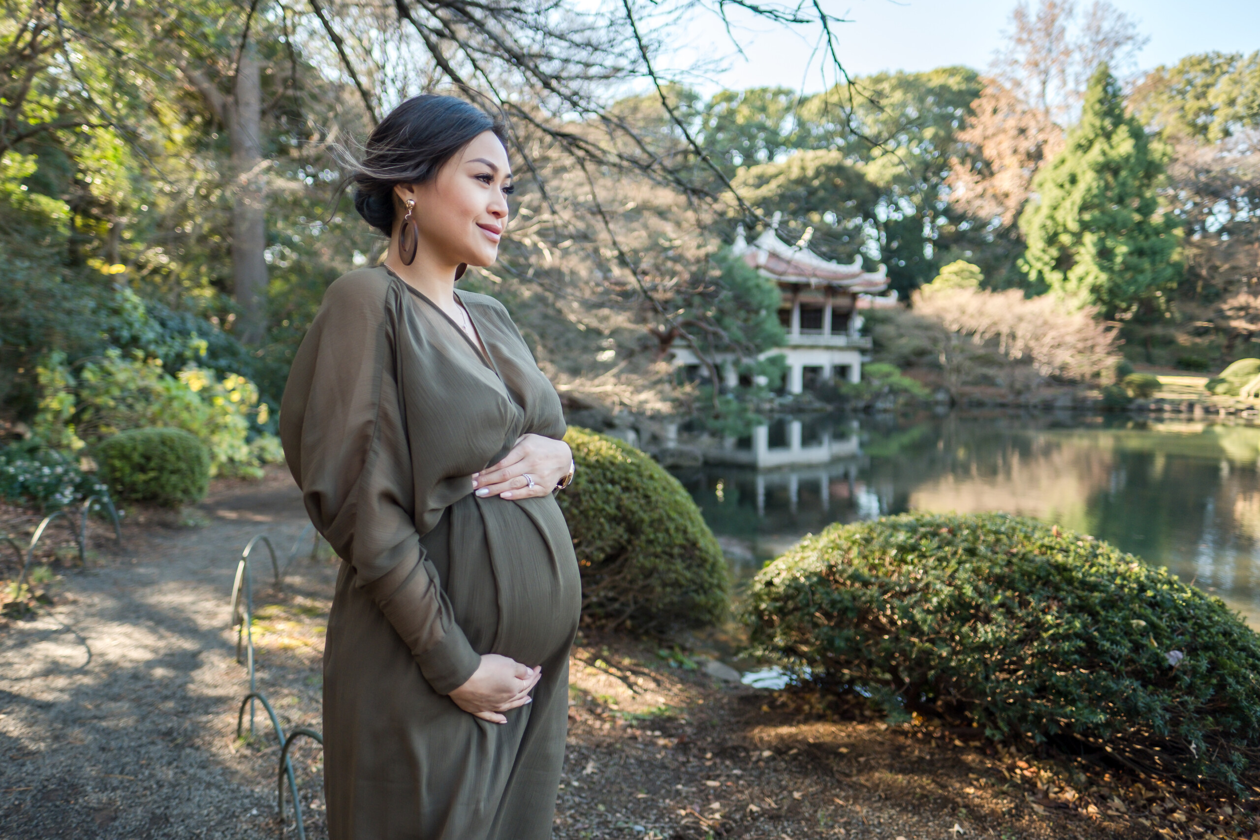 Maternity photoshoot by Fitra, Localgrapher in Tokyo