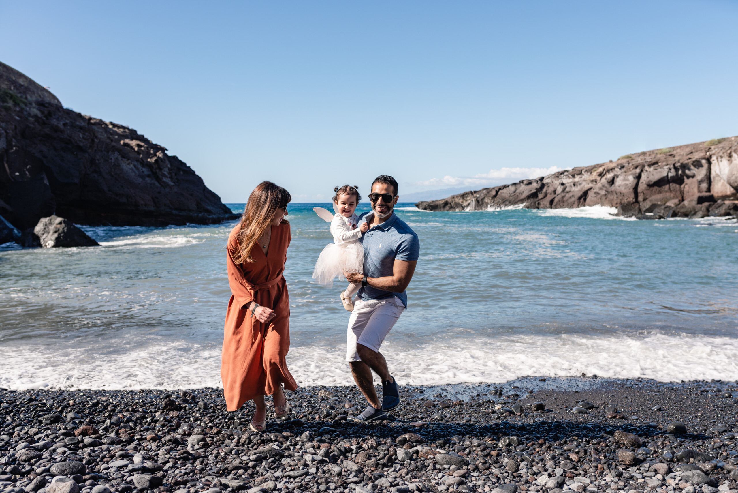 Family photoshoot by Lucilla, Localgrapher in Tenerife