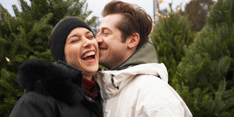 Christmas Photo Ideas for Couples