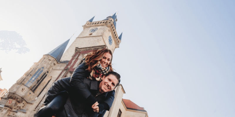 Winter Photo Shoot Ideas For Couples