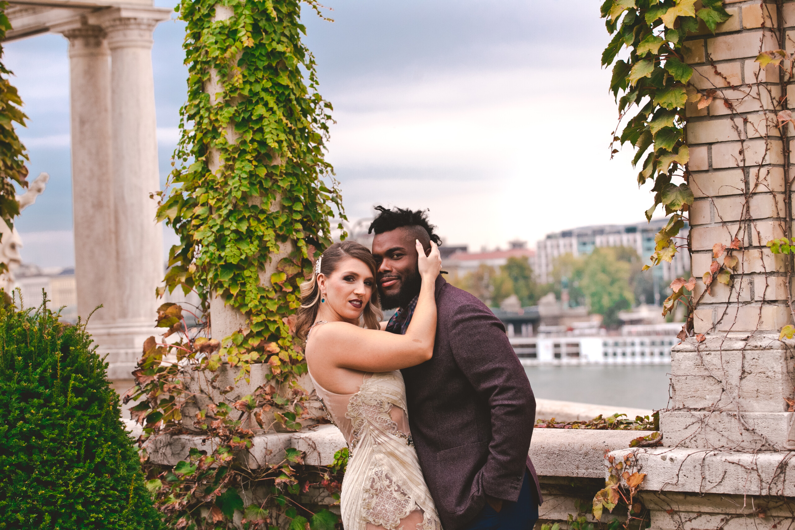 Wedding photoshoot by Anita, Localgrapher in Budapest