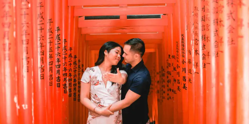How to Hire a Surprise Engagement Photographer in Tokyo
