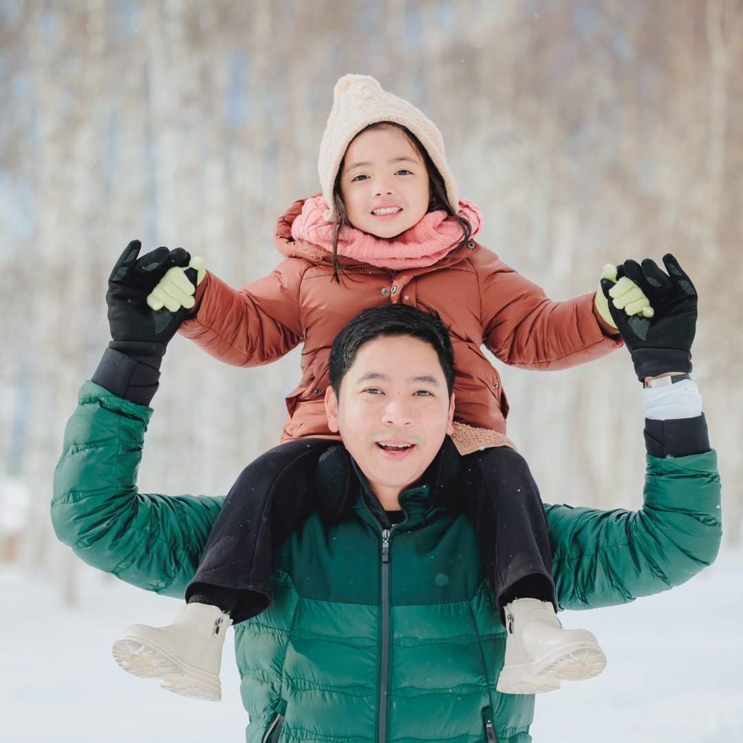 Family photoshoot by Masa, Localgrapher in Sapporo