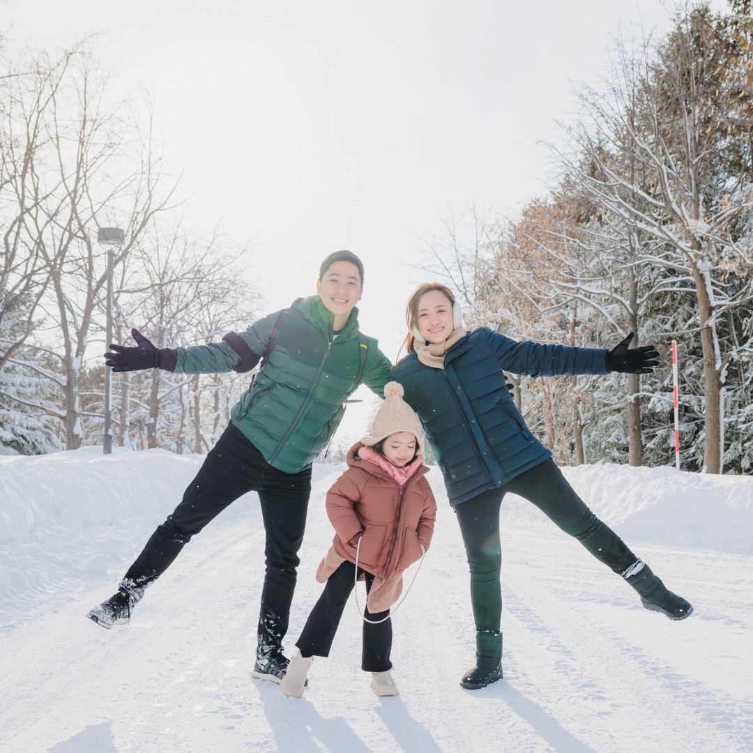 Family photoshoot by Masa, Localgrapher in Sapporo