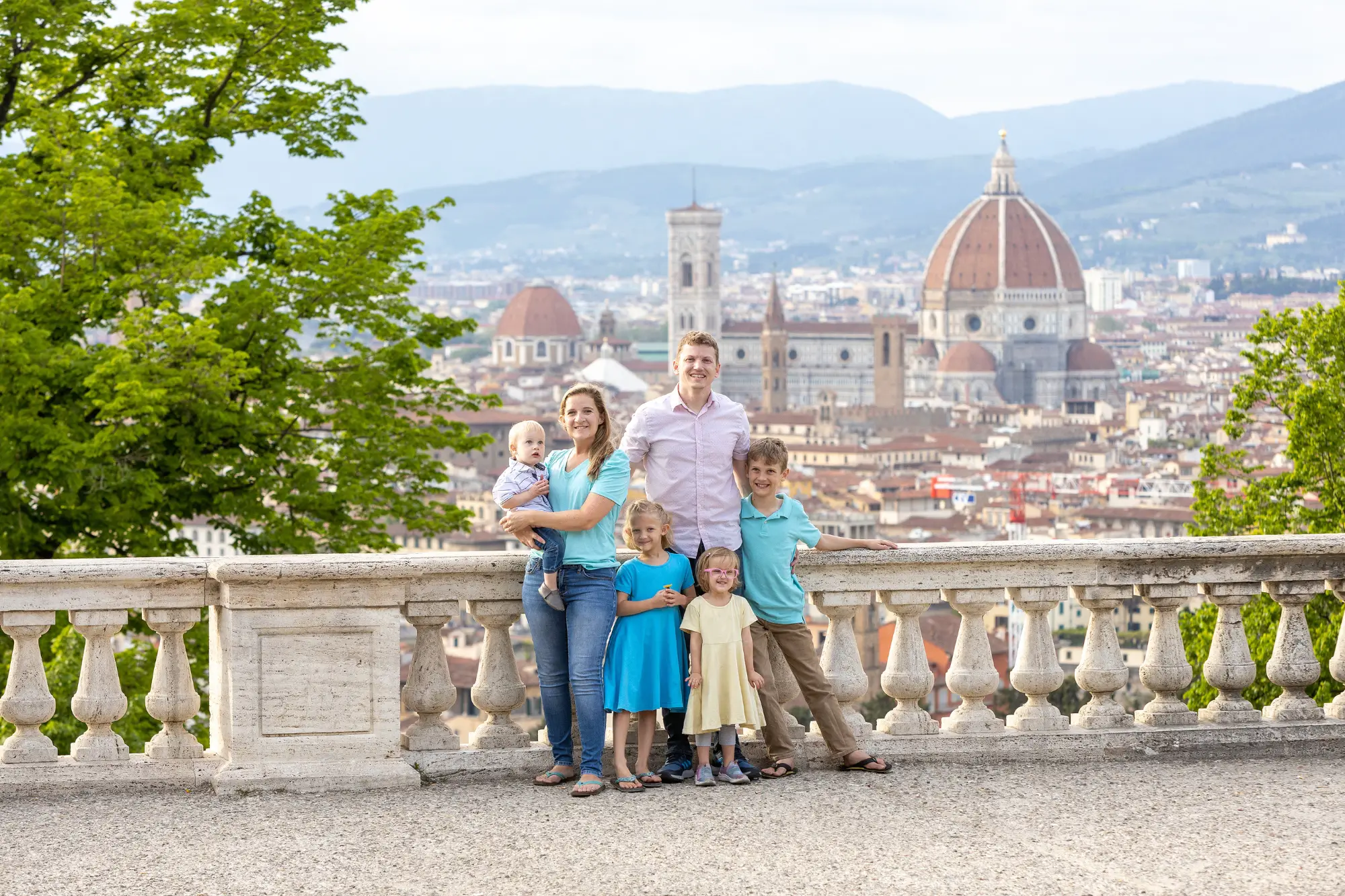 Family photoshoot by Dorin, Localgrapher in Florence