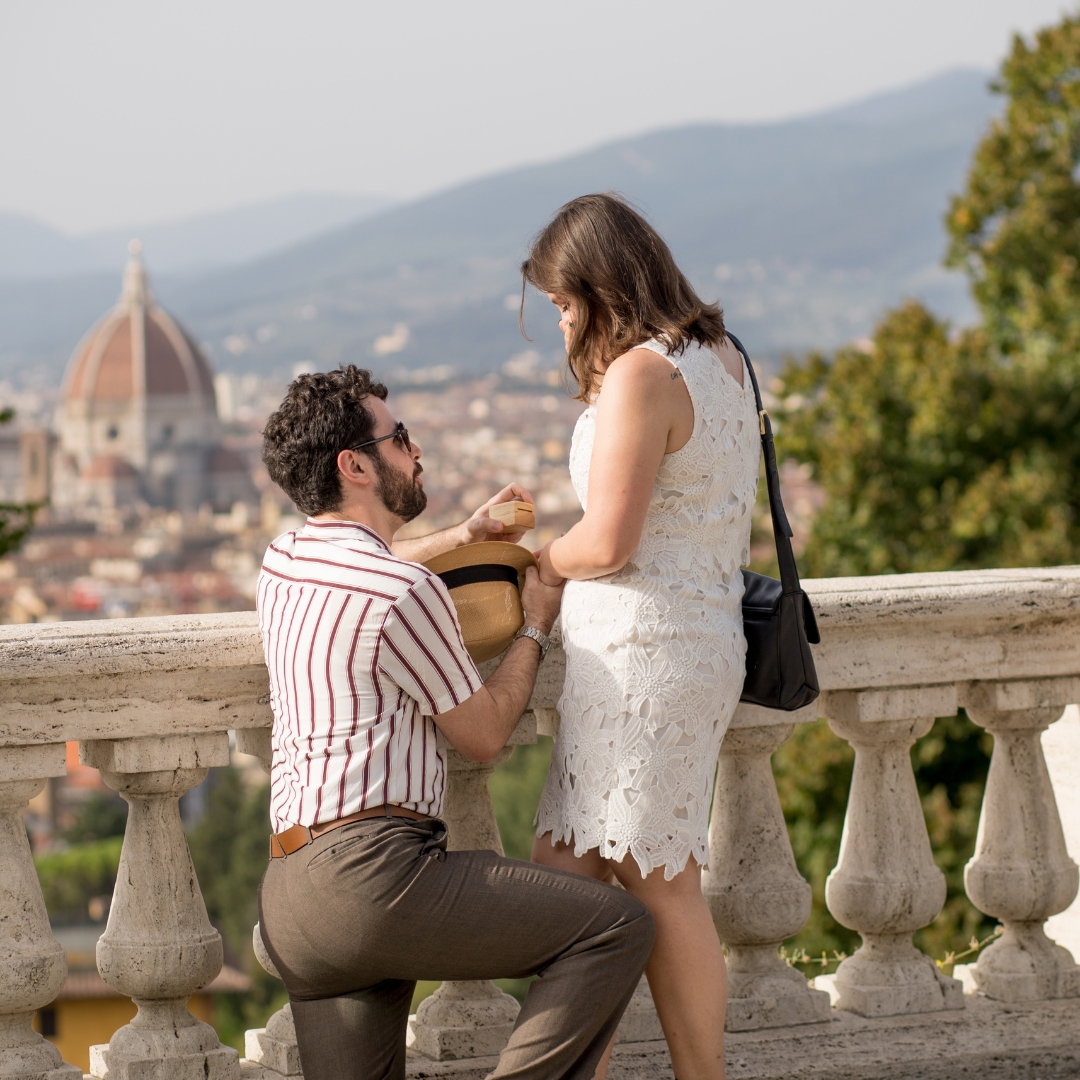 Proposal photoshoot by Samantha, Localgrapher in Florence