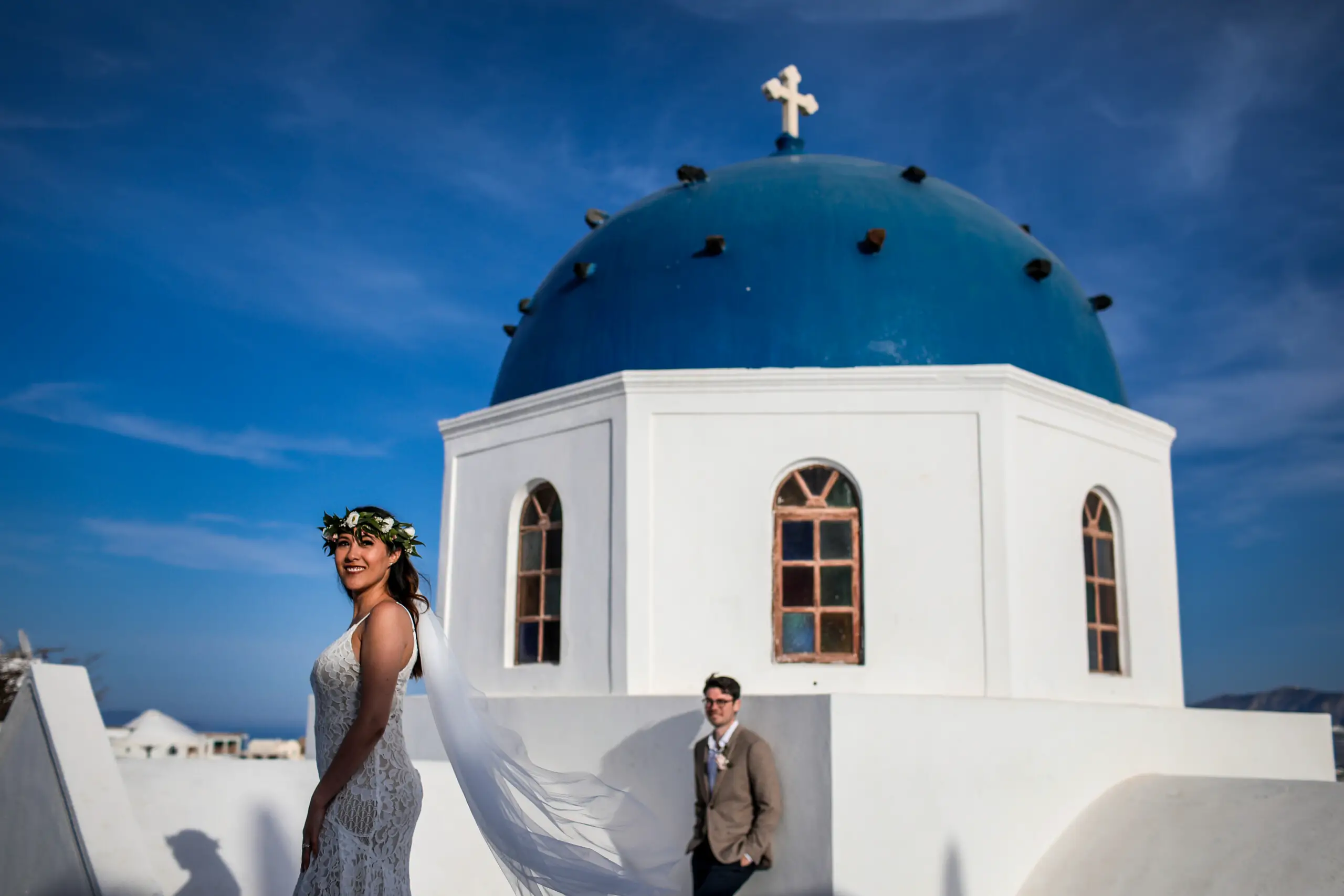Wedding photoshoot by George, Localgrapher in Santorini
