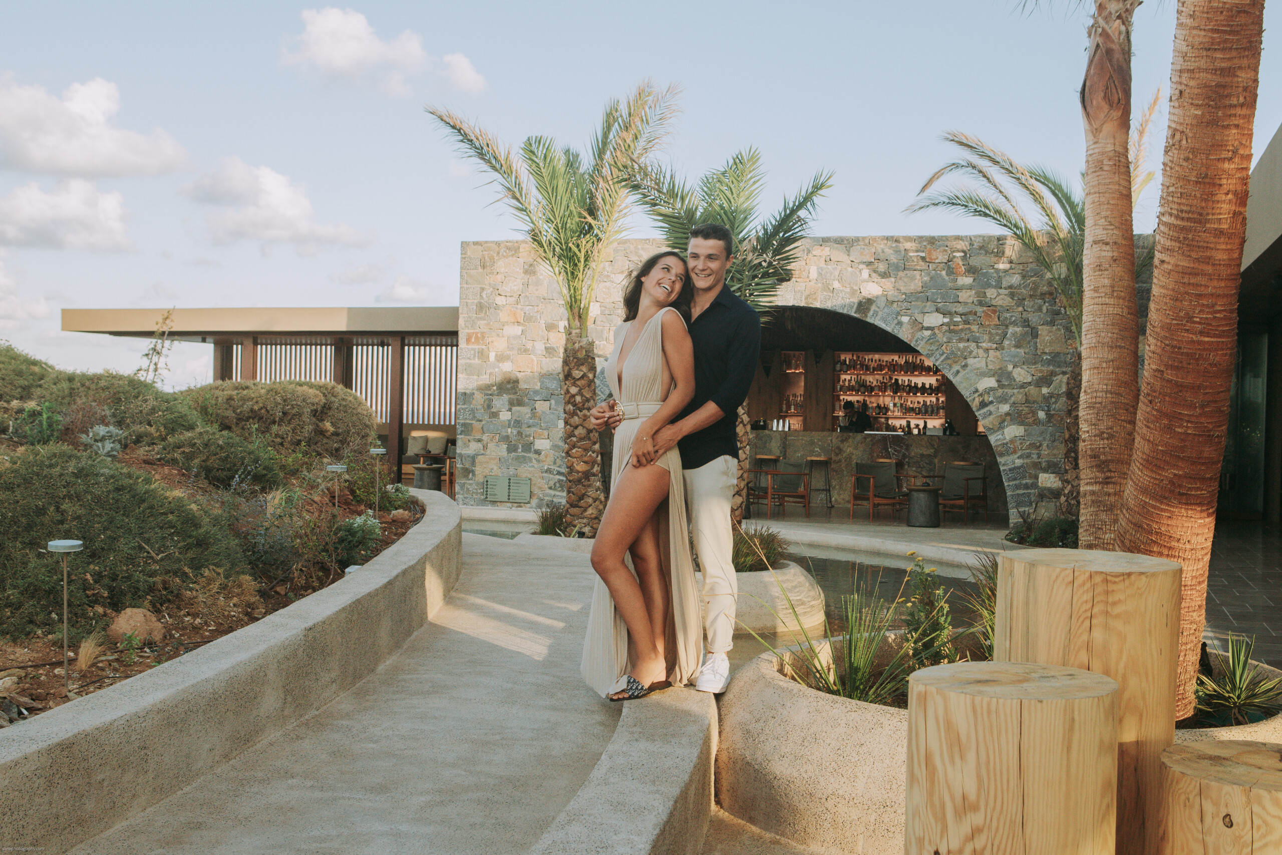 Couple's photoshoot by Sami, Localgrapher in Crete