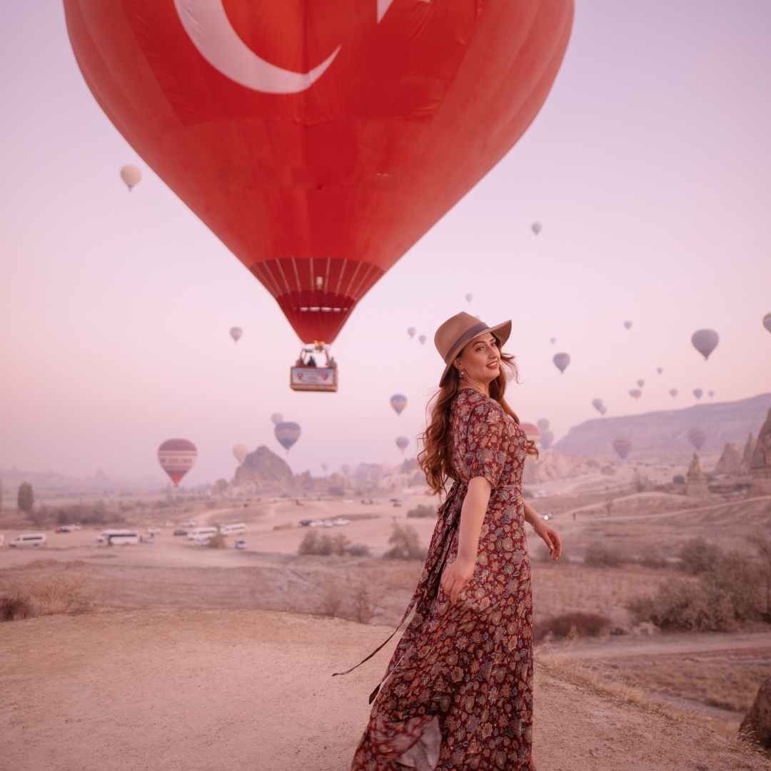 hot air balloon photoshoot in turkey