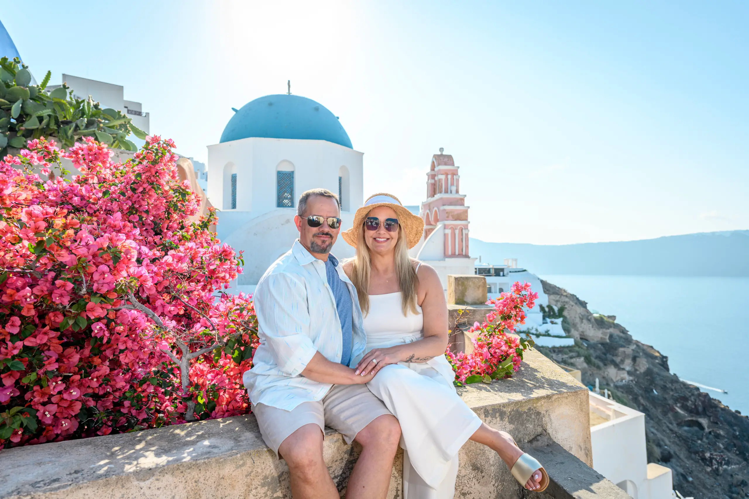 Couple's photoshoot by Dimosthenis, Localgrapher in Santorini