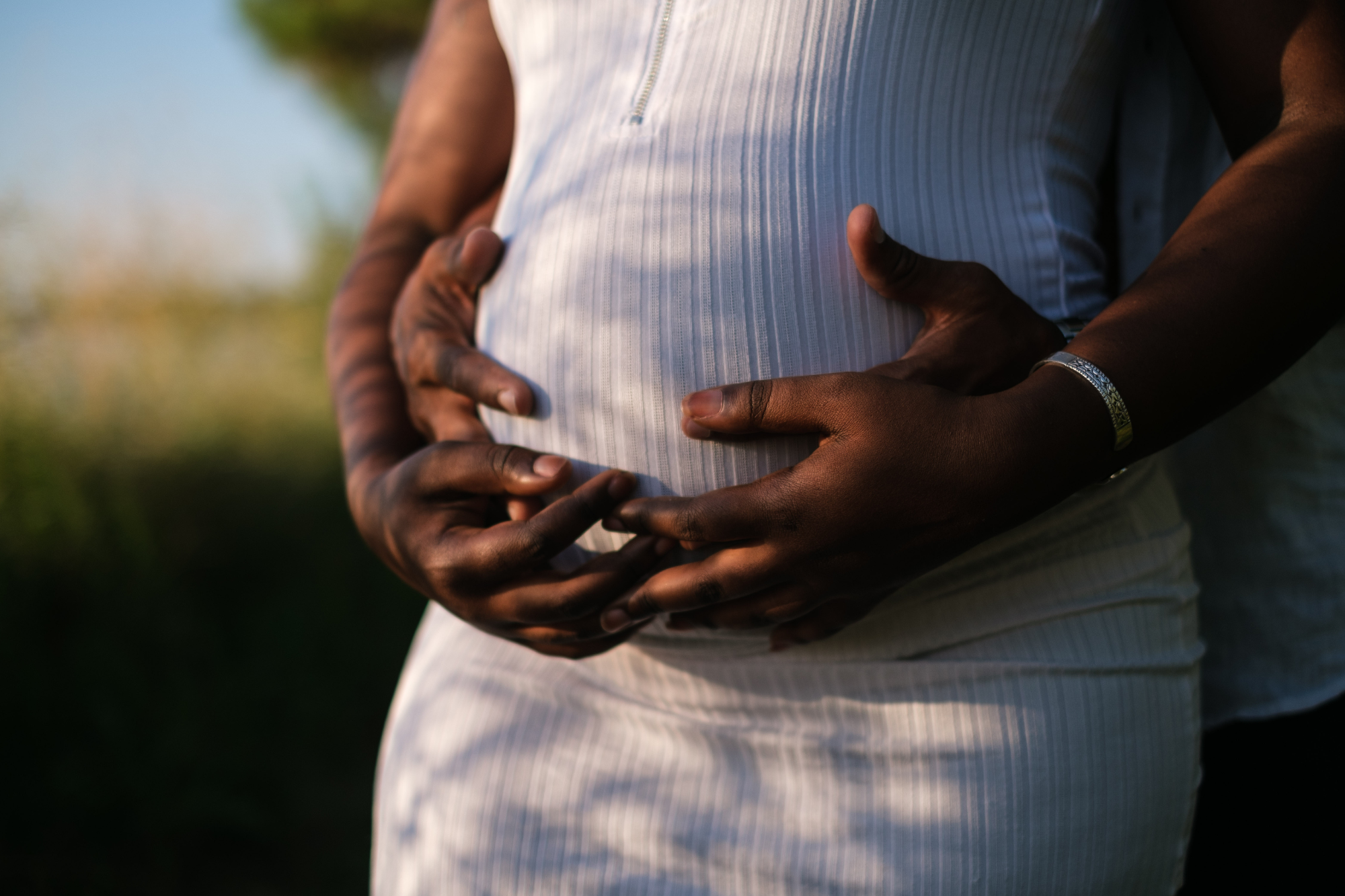 couple pregnancy announcement photos