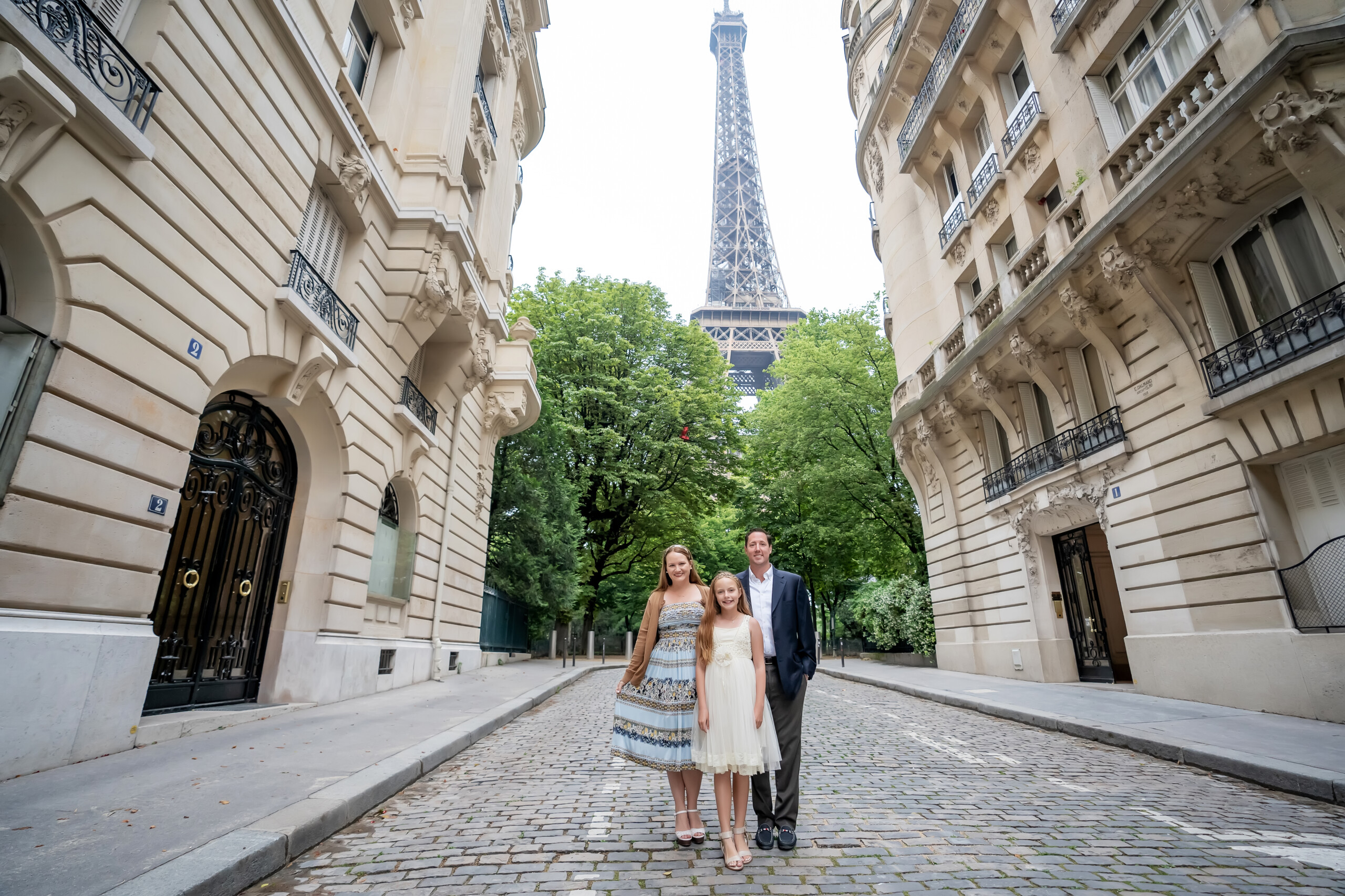 Family photoshoot by Eny, Localgrapher in Paris