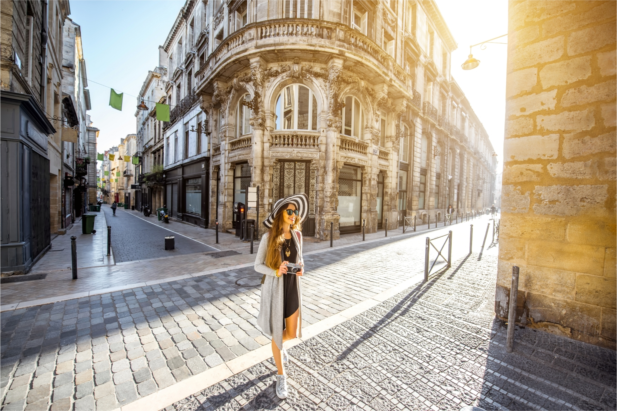Bordeaux Photography: Exploring the City's Charm Through the Lens of Vacation Photographers