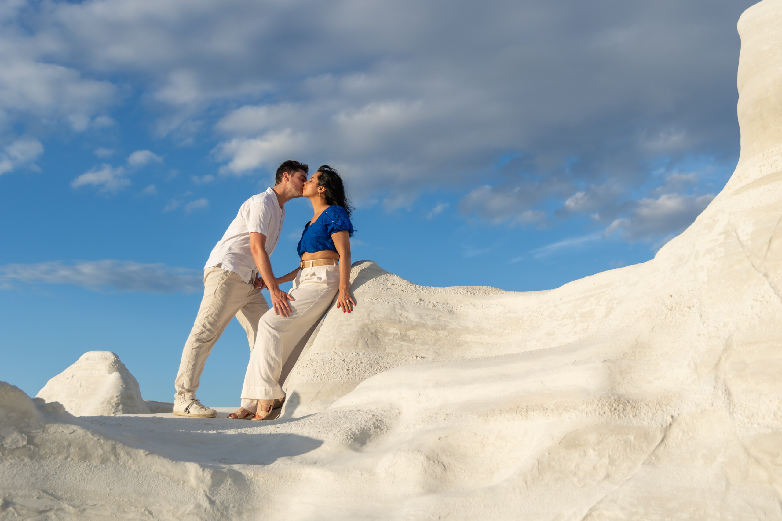 Couple photoshoot by Pantelis, Localgrapher in Milos