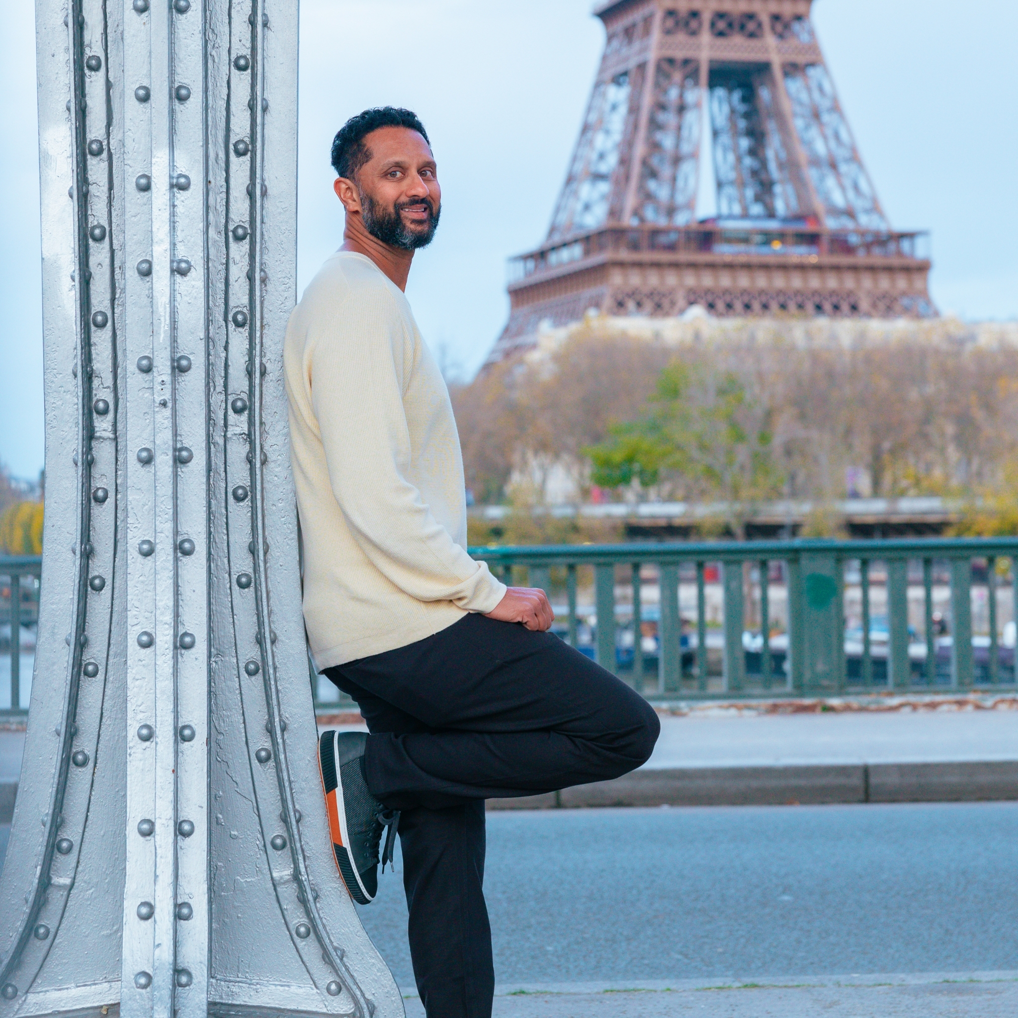 Family photoshoot by Segolene & Walid, Localgraphers in Paris