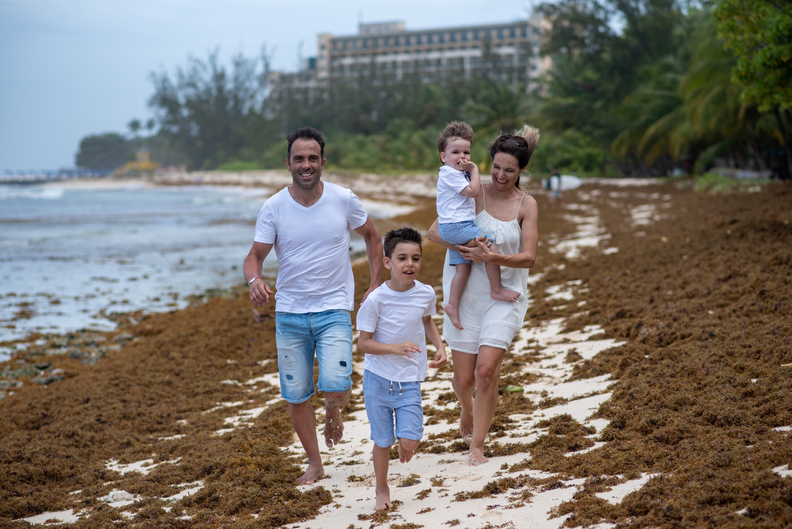 Family photoshoot by Akira, Localgrapher in Barbados