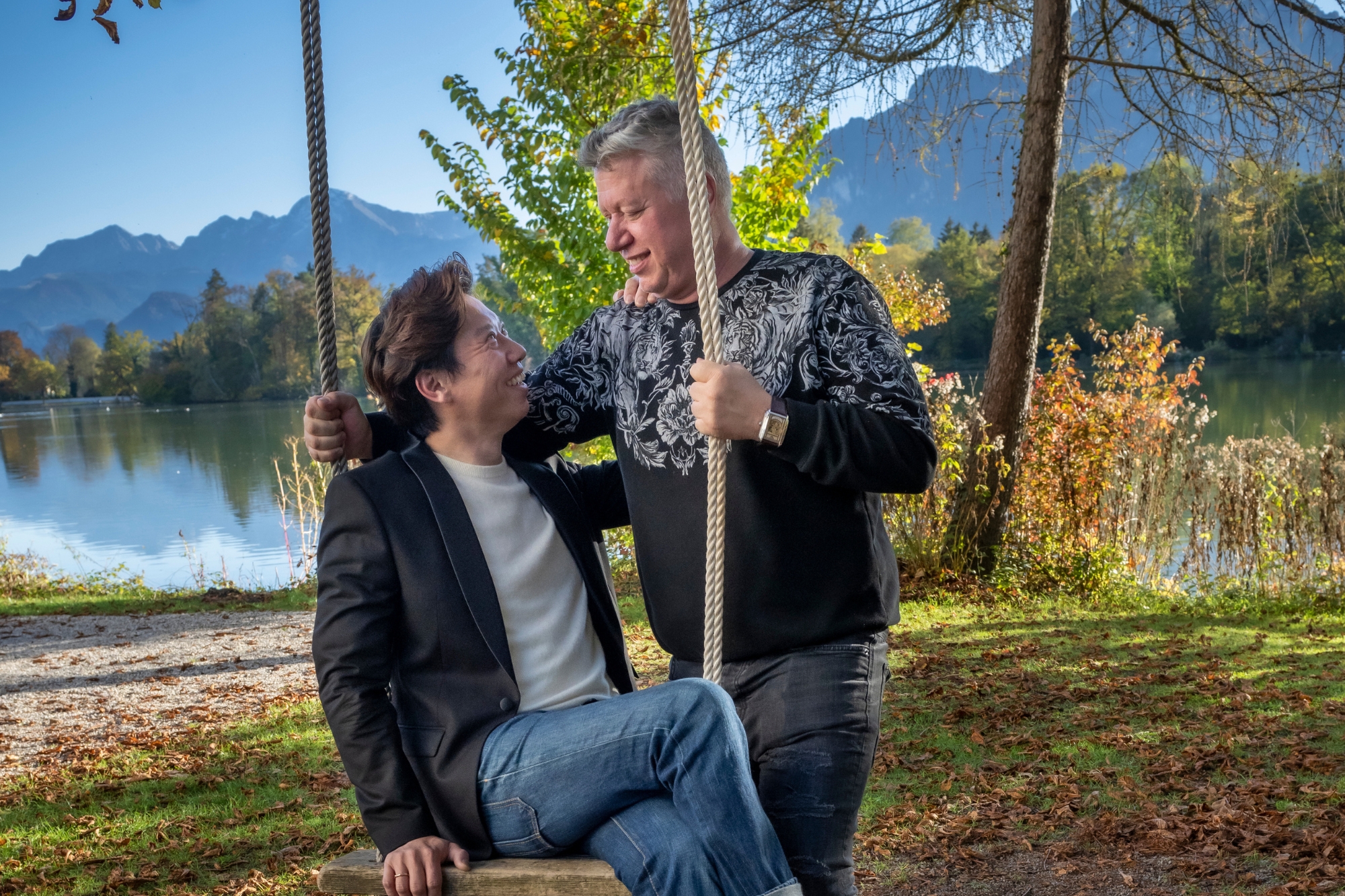 Couple's photoshoot by Dayle, Localgrapher in Salzburg
