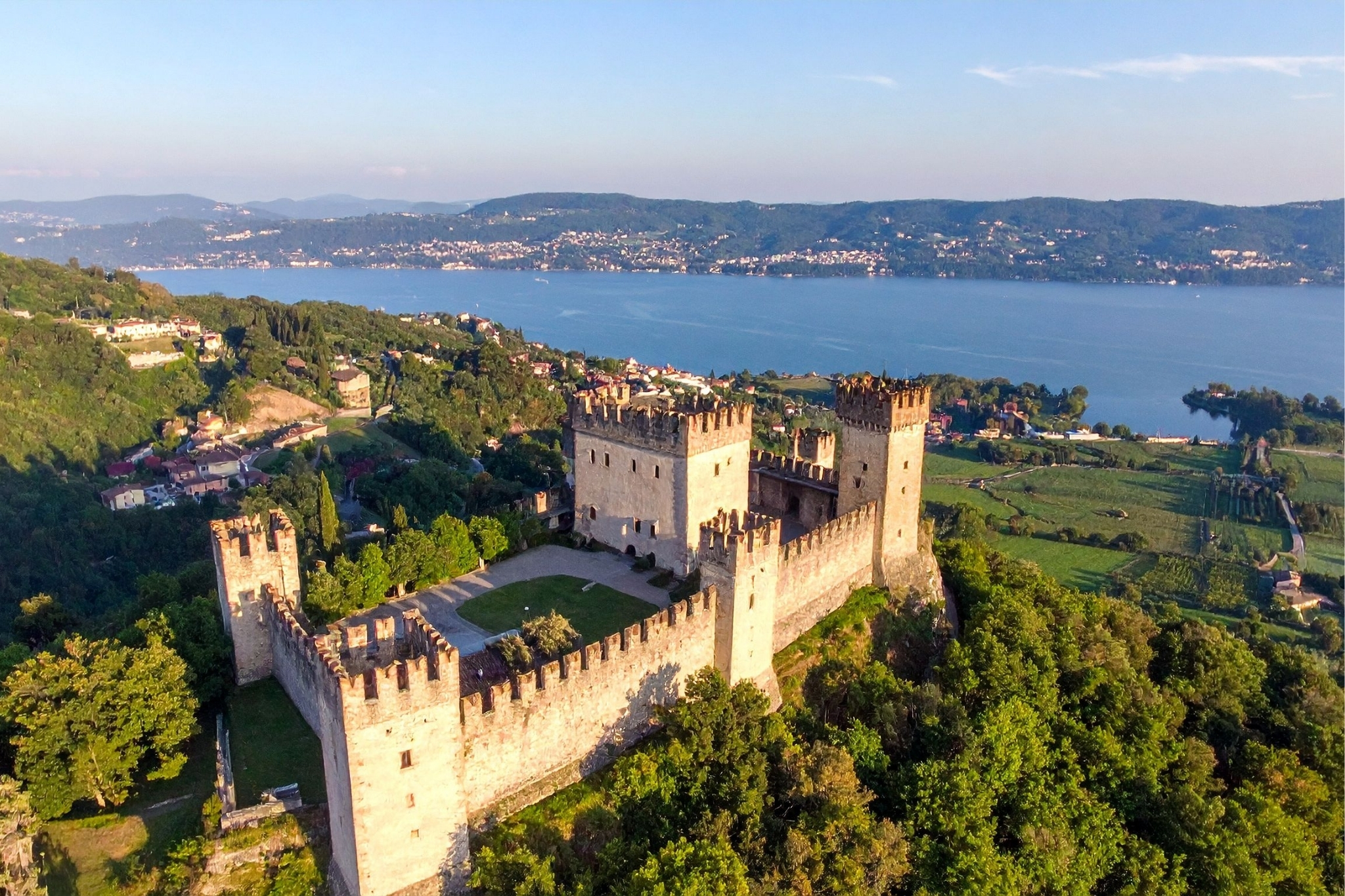 Castello di Padenghe olive groves: Lake Garda hidden photo spot