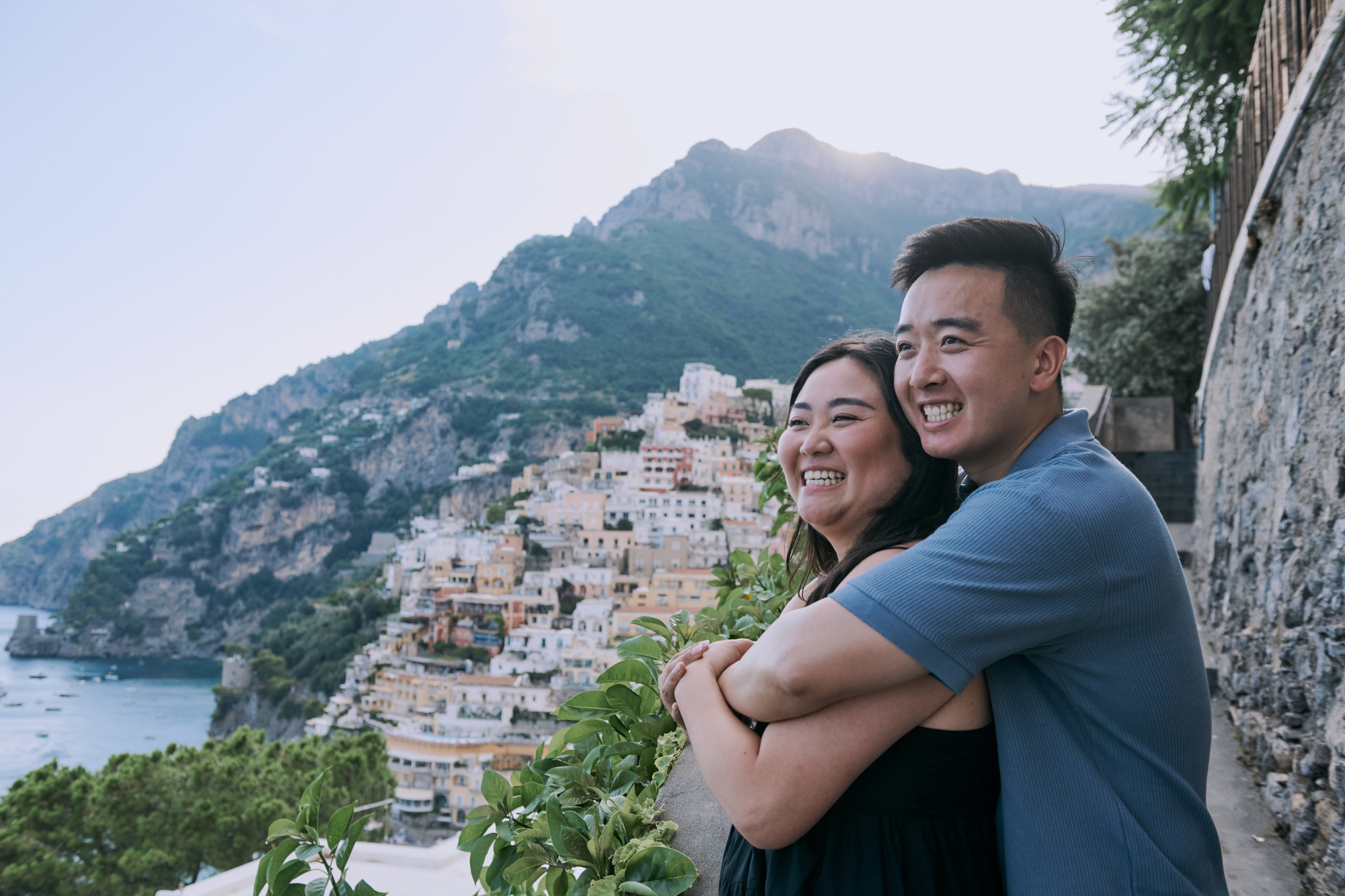 happy couple in positano