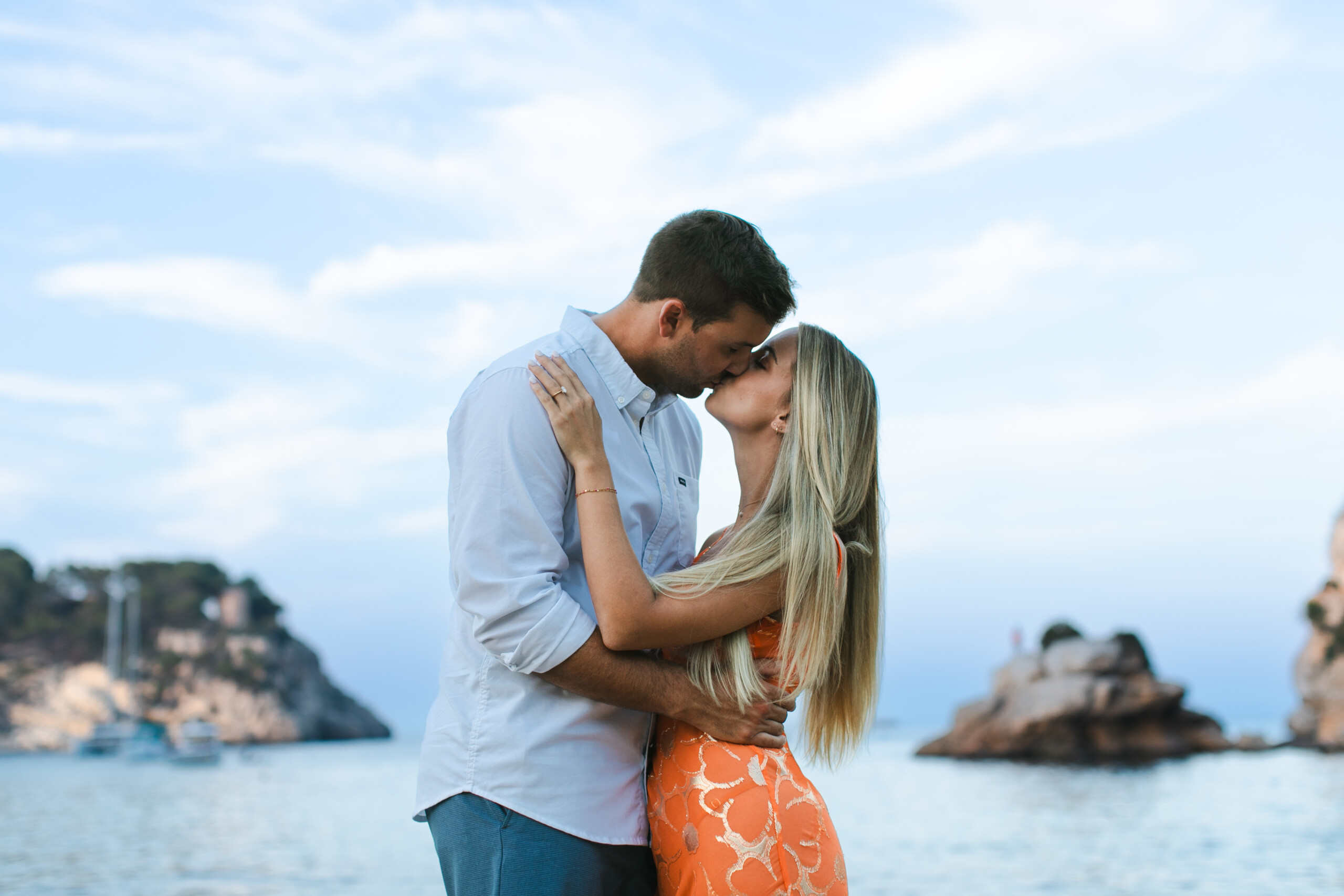 Couple kissing on a beach in Mallorca